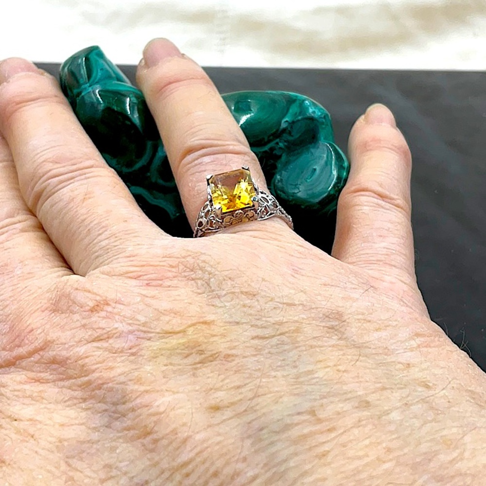 Vtg. Sterling Silver Citrine Ring Size 8 - Picture 7 of 8